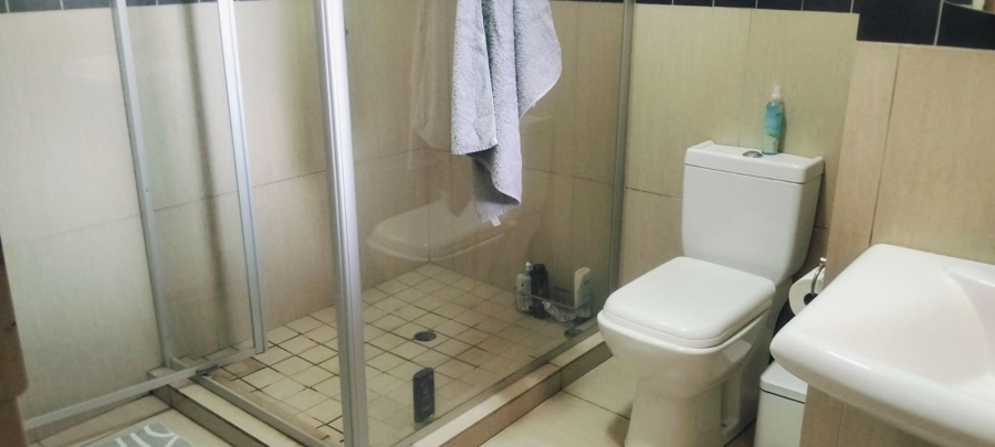 1 Bedroom Property for Sale in Bult North North West